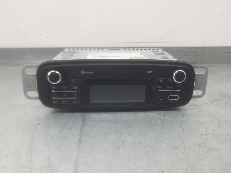 Recambio de sistema audio / radio para renault clio iv (bh_) 1.5 dci 75 referencia OEM IAM 281155830R  