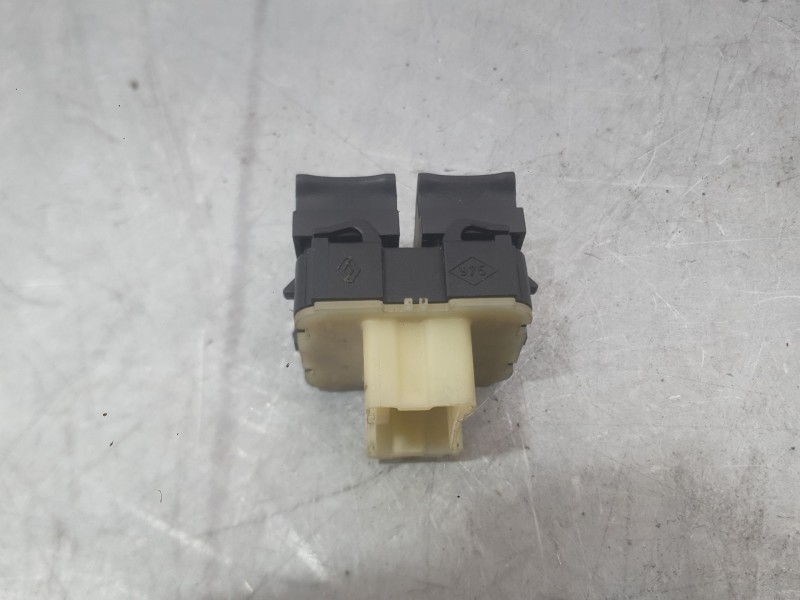 Recambio de mando elevalunas delantero izquierdo para renault clio iv (bh_) 1.5 dci 75 referencia OEM IAM 254114238R  