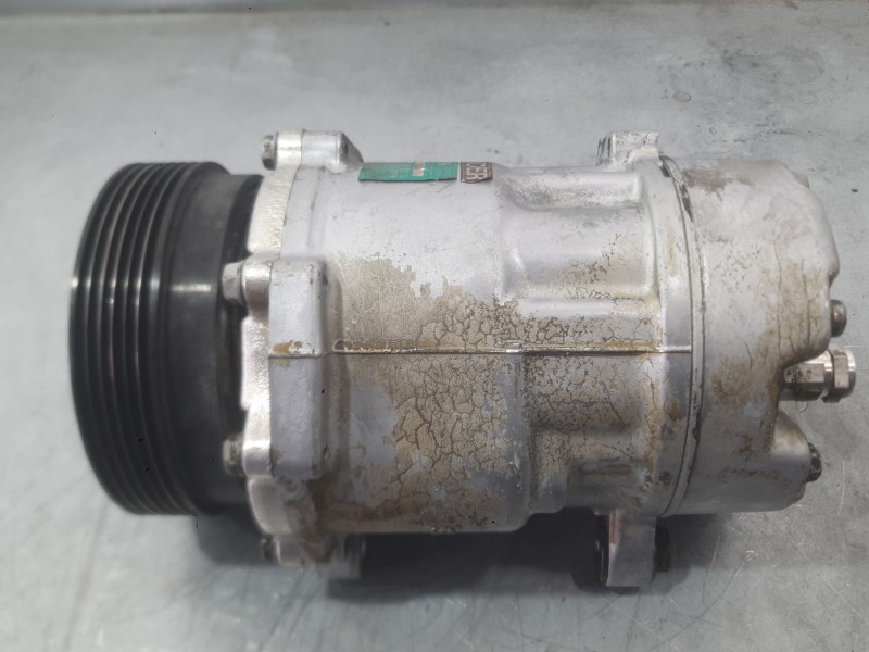 Recambio de compresor aire acondicionado para seat ibiza ii (6k1) 1.4 i referencia OEM IAM 1H0820803DX  