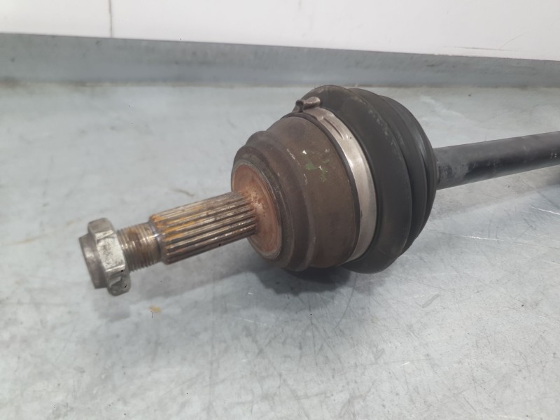 Recambio de transmision delantera izquierda para seat ibiza ii (6k1) 1.4 i referencia OEM IAM JZW407449X  