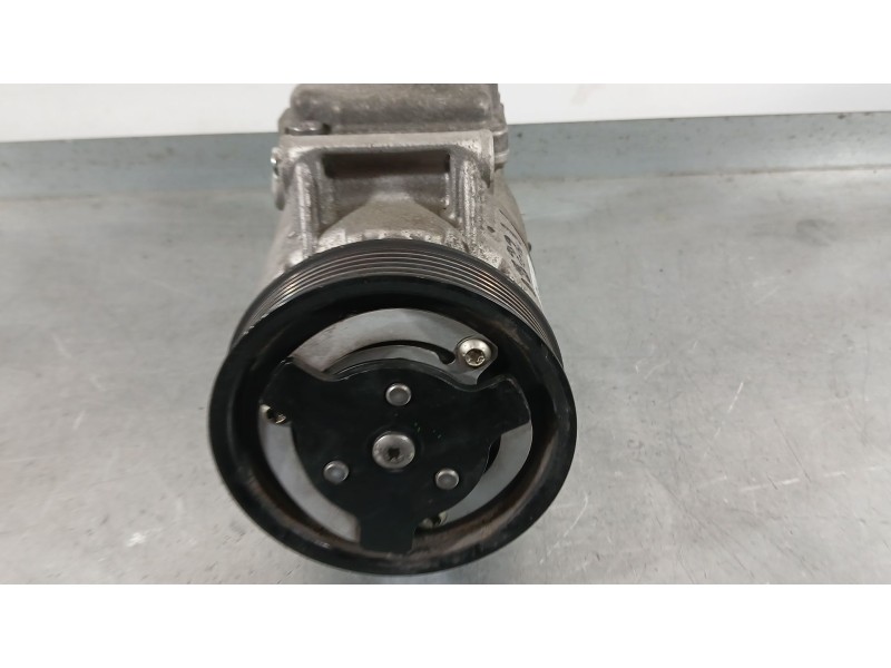 Recambio de compresor aire acondicionado para seat ibiza iv (6j5, 6p1) 1.6 tdi referencia OEM IAM 1K0820808F  