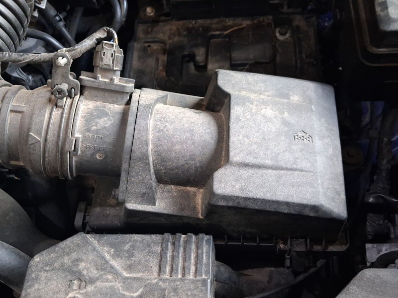 Recambio de carcasa filtro aire para hyundai bayon (bc3) 1.0 t-gdi referencia OEM IAM 28110Q0300  