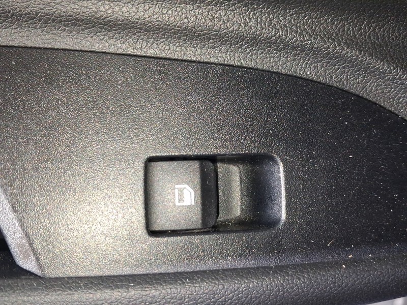 Recambio de mando elevalunas trasero izquierdo para hyundai bayon (bc3) 1.0 t-gdi referencia OEM IAM 93581Q00004X  