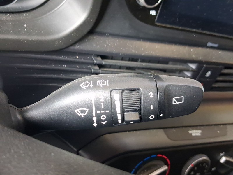 Recambio de mando luces y limpia para hyundai bayon (bc3) 1.0 t-gdi referencia OEM IAM 93404Q0960  