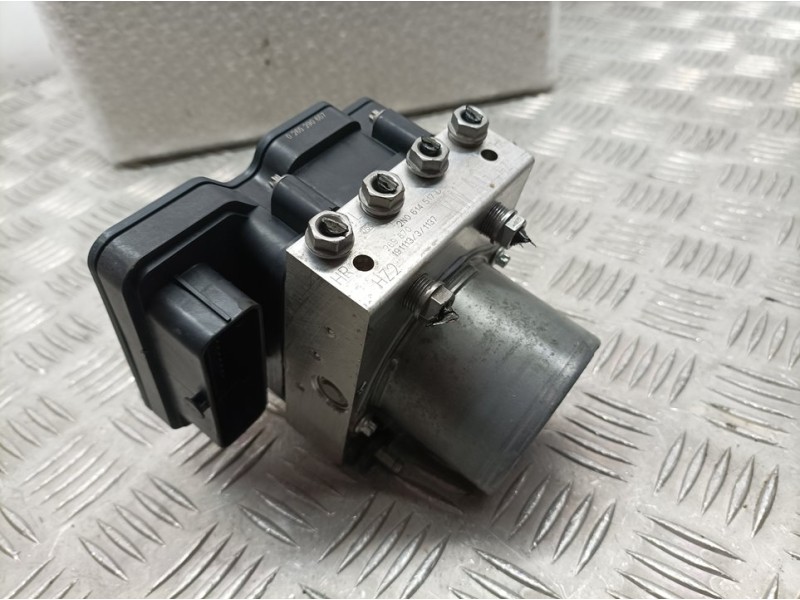 Recambio de abs para volkswagen crafter kasten (sy) furgón 35 bl ta fwd referencia OEM IAM 2N0614517D 269870 BOSCH