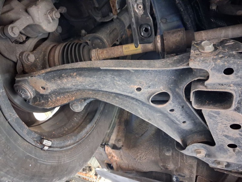 Recambio de brazo suspension inferior delantero derecho para hyundai bayon (bc3) 1.0 t-gdi referencia OEM IAM 54501Q0000  