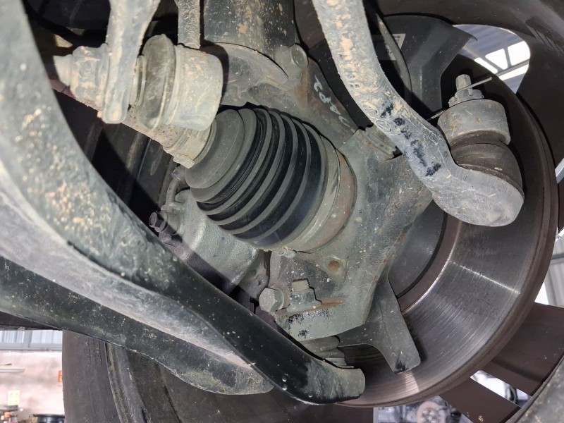 Recambio de mangueta delantera derecha para hyundai bayon (bc3) 1.0 t-gdi referencia OEM IAM 51716Q0500  