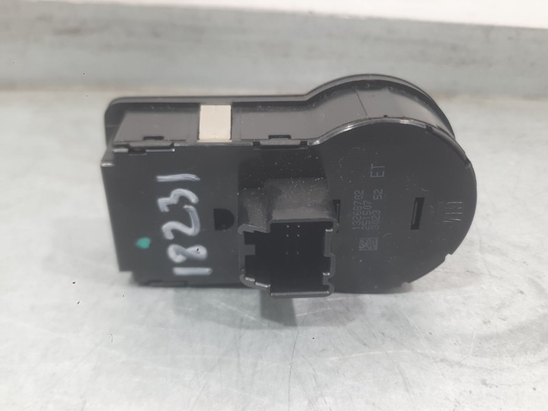 Recambio de mando luces para opel insignia a (g09) 2.0 cdti (68) referencia OEM IAM 23108869  