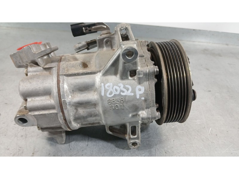 Recambio de compresor aire acondicionado para renault clio v (b7_) 1.0 tce 100 (b7mt) referencia OEM IAM 926008955R  