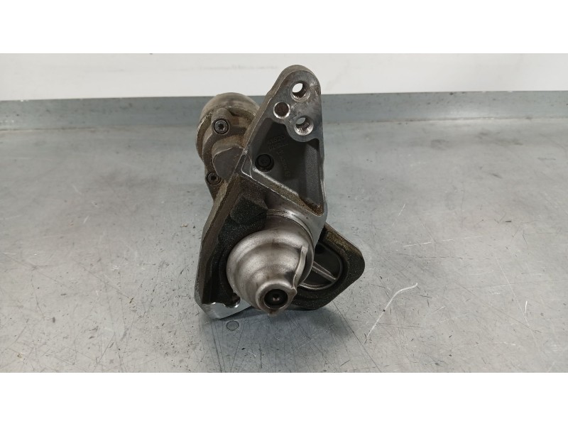 Recambio de motor arranque para renault clio v (b7_) 1.0 tce 100 (b7mt) referencia OEM IAM 233005993R  