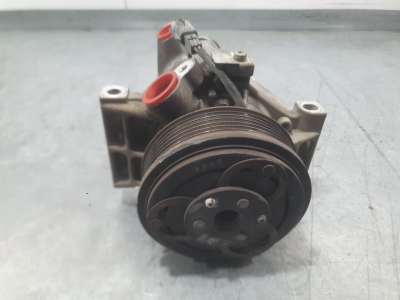 Recambio de compresor aire acondicionado para renault express furgón/monospace 1.5 blue dci 75 (f6aa) referencia OEM IAM 8201025