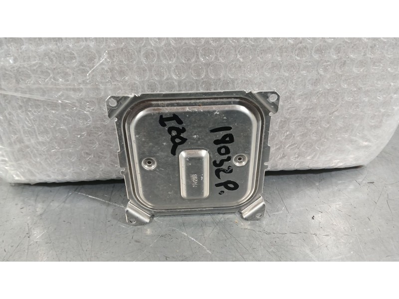 Recambio de centralita faro para renault clio v (b7_) 1.0 tce 100 (b7mt) referencia OEM IAM   