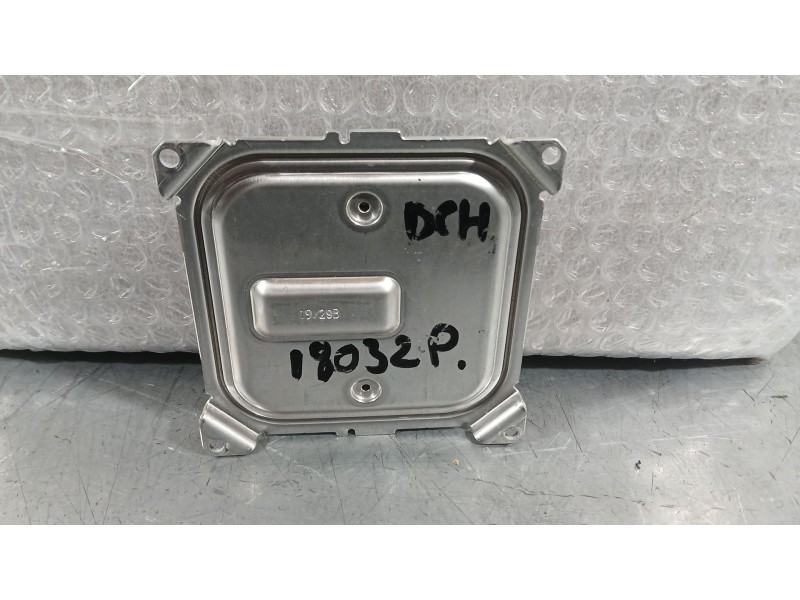 Recambio de centralita faro para renault clio v (b7_) 1.0 tce 100 (b7mt) referencia OEM IAM   