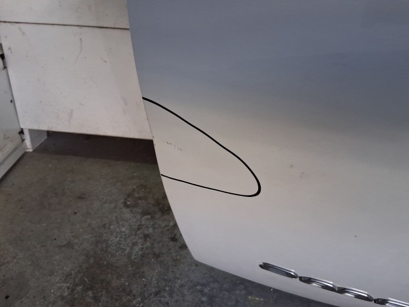 Recambio de porton trasero para peugeot 2008 ii (ud_, us_, uy_, uj_, ur_, uc_) 1.2 puretech 130 referencia OEM IAM 9831045880 TO