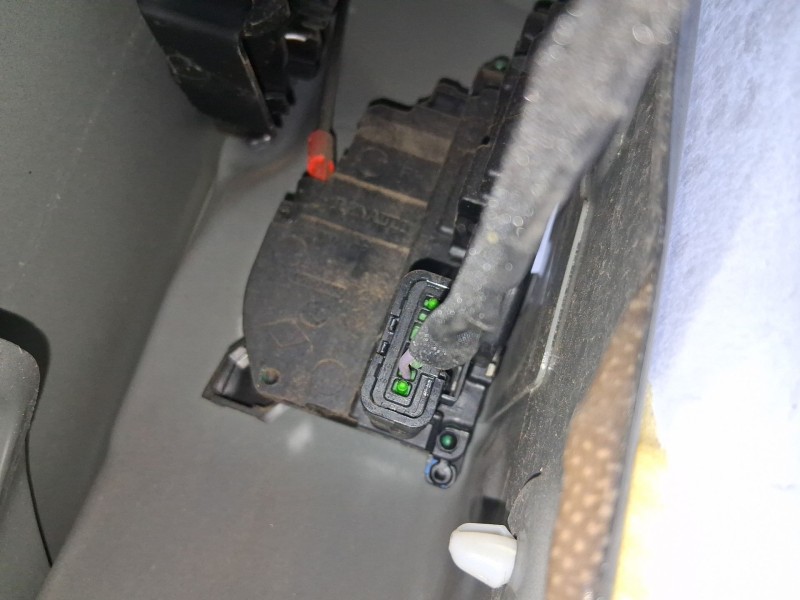 Recambio de cerradura puerta delantera derecha para mercedes-benz citan furgón/monospace (w415) 109 cdi (415.603, 415.605) refer