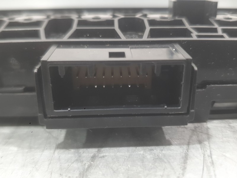 Recambio de mando multifuncion para renault express furgón/monospace 1.5 blue dci 75 (f6aa) referencia OEM IAM 283E86009R  