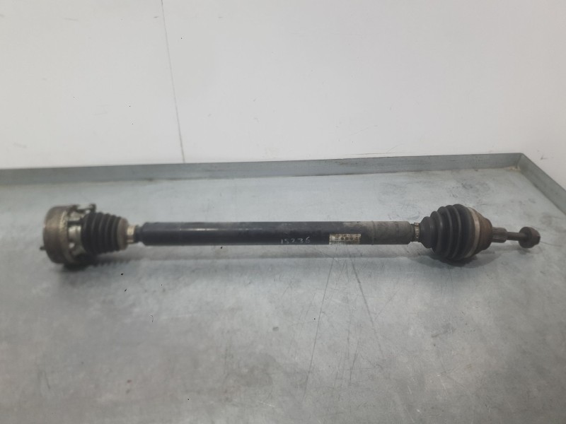Recambio de transmision delantera derecha para audi a3 sportback (8pa) 1.6 fsi referencia OEM IAM 1K0407272MF  