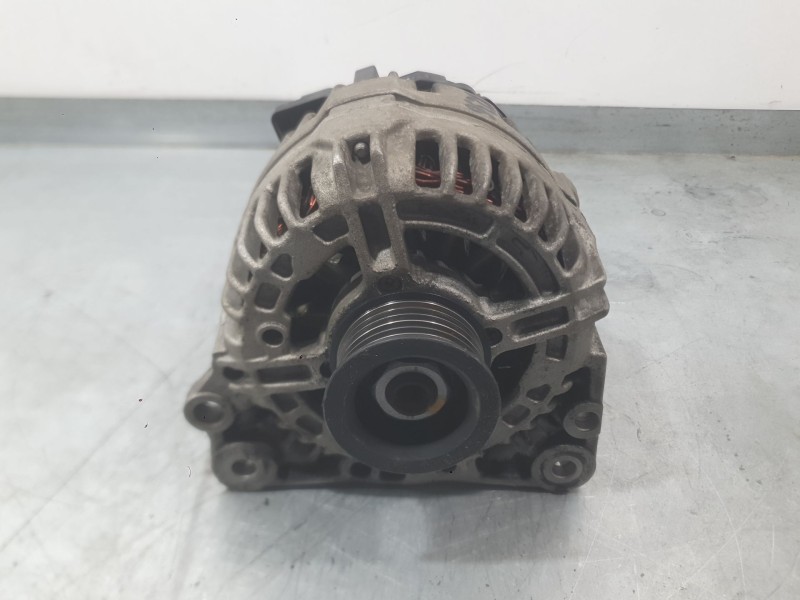 Recambio de alternador para audi a3 sportback (8pa) 1.6 fsi referencia OEM IAM 03C903023DX 03C903023B 