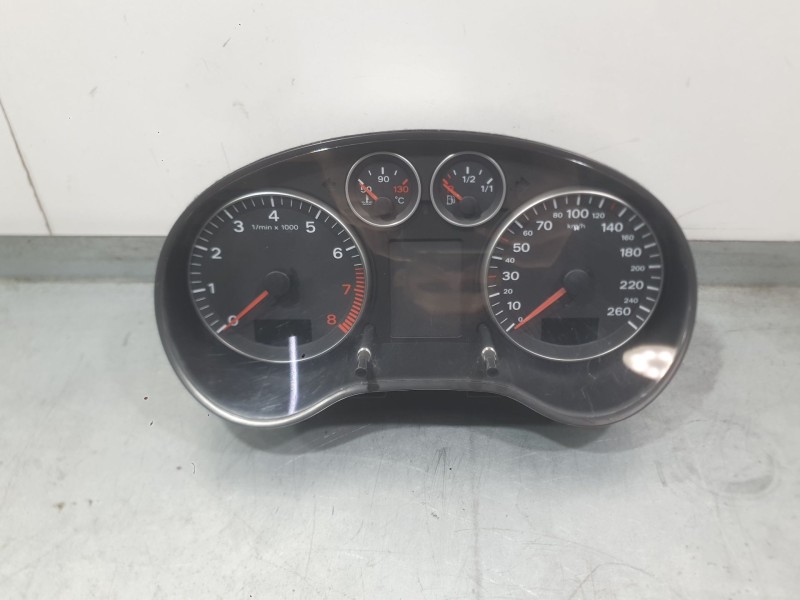 Recambio de cuadro instrumentos para audi a3 sportback (8pa) 1.6 fsi referencia OEM IAM 8P0920901E  