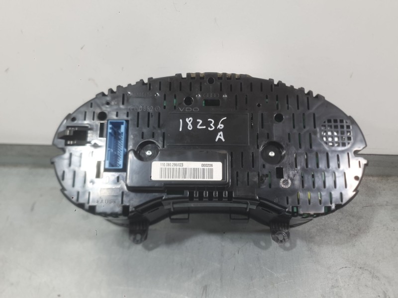 Recambio de cuadro instrumentos para audi a3 sportback (8pa) 1.6 fsi referencia OEM IAM 8P0920901E  