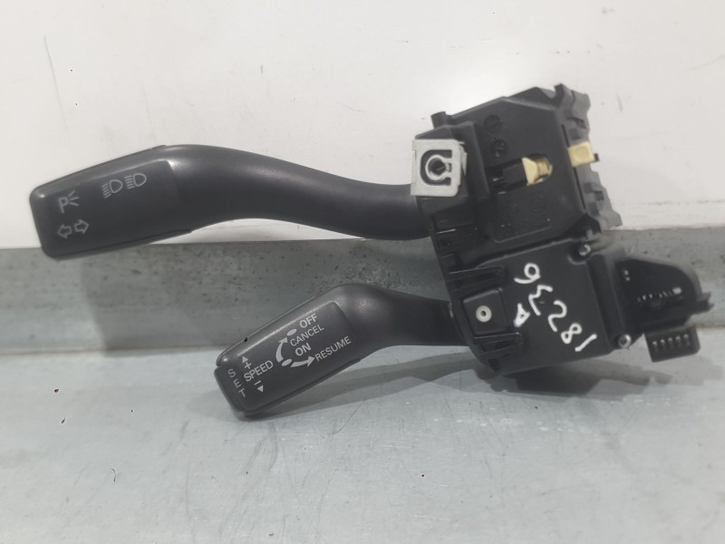 Recambio de mando intermitentes para audi a3 sportback (8pa) 1.6 fsi referencia OEM IAM 8P0953513DFKZ  8P0953519DFKZ