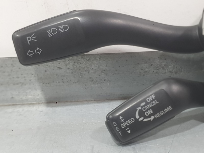 Recambio de mando intermitentes para audi a3 sportback (8pa) 1.6 fsi referencia OEM IAM 8P0953513DFKZ  8P0953519DFKZ