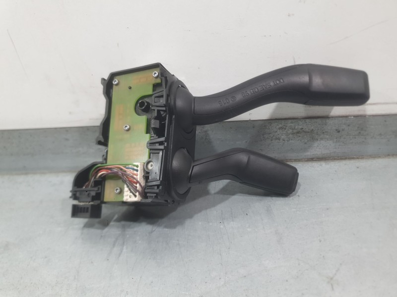 Recambio de mando intermitentes para audi a3 sportback (8pa) 1.6 fsi referencia OEM IAM 8P0953513DFKZ  8P0953519DFKZ
