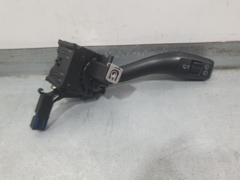 Recambio de mando limpia para audi a3 sportback (8pa) 1.6 fsi referencia OEM IAM   