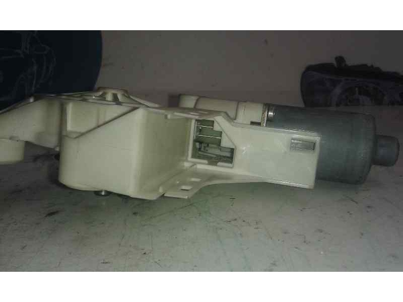 Recambio de motor elevalunas delantero derecho para ford focus berlina (cap) ambiente (d) referencia OEM IAM 4M5T14553  ELECTRIC