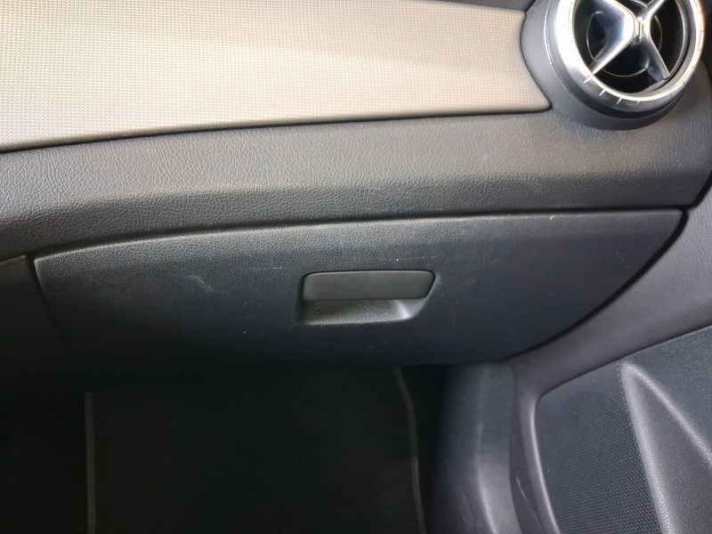 Recambio de guantera para mercedes-benz cla shooting brake (x117) cla 200 cdi / d (117.908) referencia OEM IAM A17668086009H68  