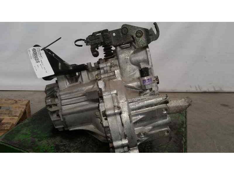 Recambio de caja cambios para kia cerato 2.0 ex familiar (5-ptas.) referencia OEM IAM J42073 445253 5VELOCIDADES