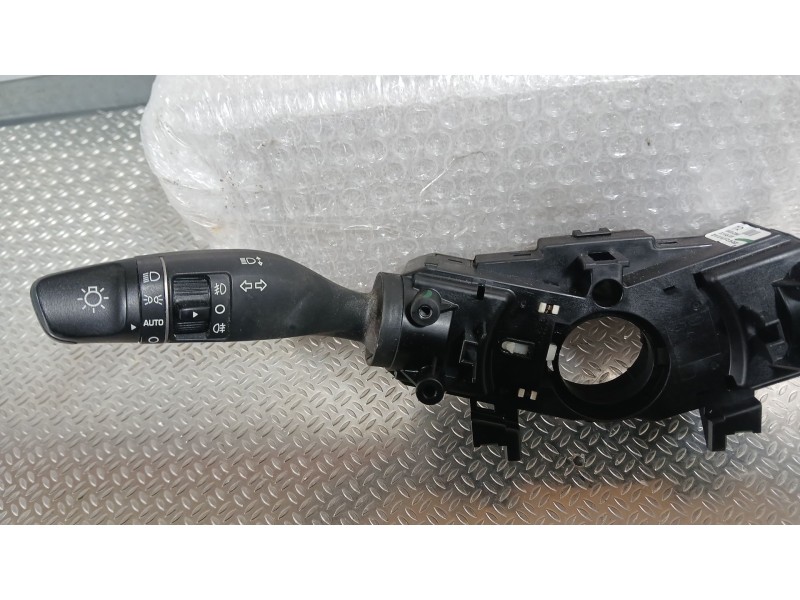 Recambio de mando luces y limpia para hyundai tucson (tl, tle) 1.7 crdi referencia OEM IAM 93403D3850  