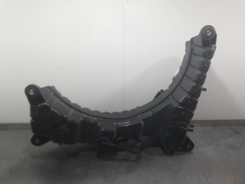 Recambio de deposito adblue para renault express furgón/monospace 1.5 blue dci 75 (f6aa) referencia OEM IAM 172A21120R  