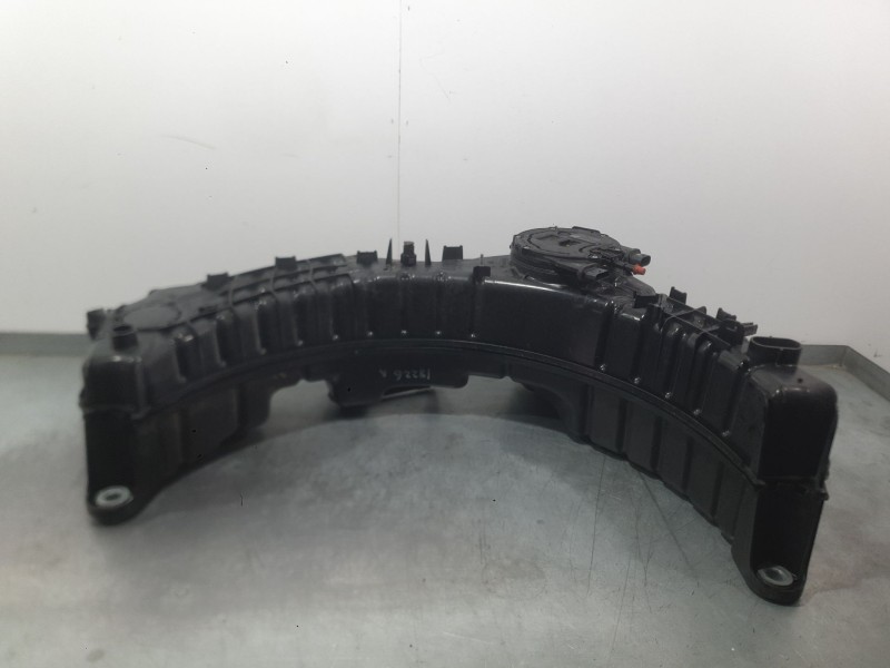 Recambio de deposito adblue para renault express furgón/monospace 1.5 blue dci 75 (f6aa) referencia OEM IAM 172A21120R  