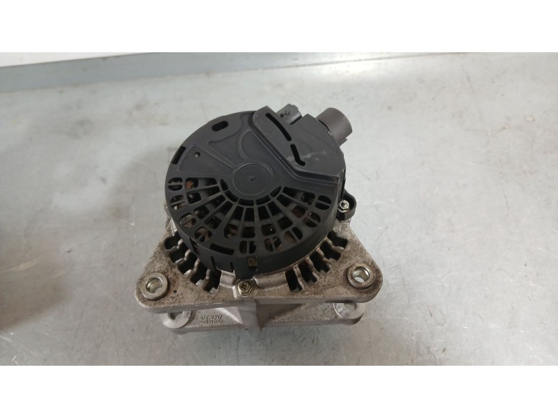 Recambio de alternador para peugeot 208 i (ca_, cc_) 1.2 vti 82 referencia OEM IAM 9806007480  
