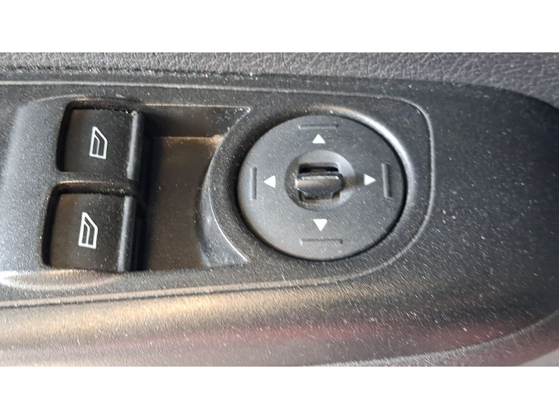 Recambio de mando elevalunas delantero izquierdo para ford tourneo courier b460 monospace 1.0 ecoboost referencia OEM IAM 212087