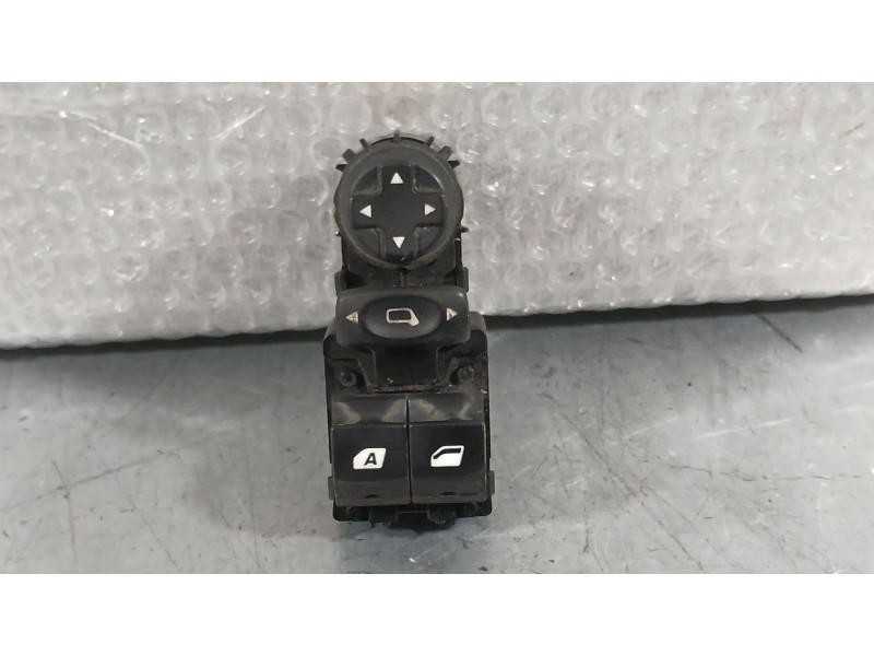 Recambio de mando elevalunas delantero izquierdo para peugeot 208 i (ca_, cc_) 1.2 vti 82 referencia OEM IAM 96751120MA C/MANDO 
