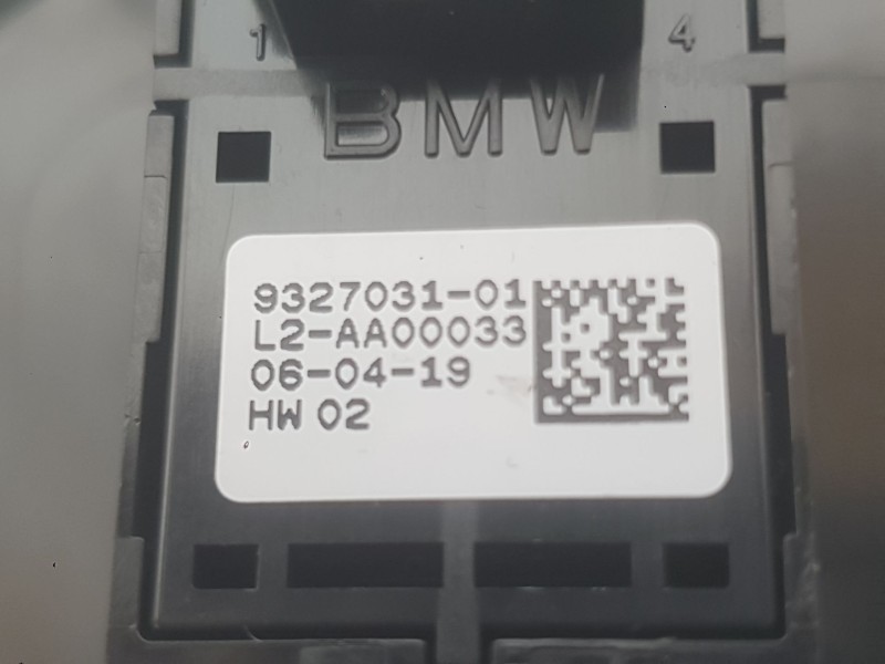 Recambio de mando elevalunas trasero izquierdo para bmw x3 (g01, f97, g08) xdrive 20 d referencia OEM IAM 61319327031  