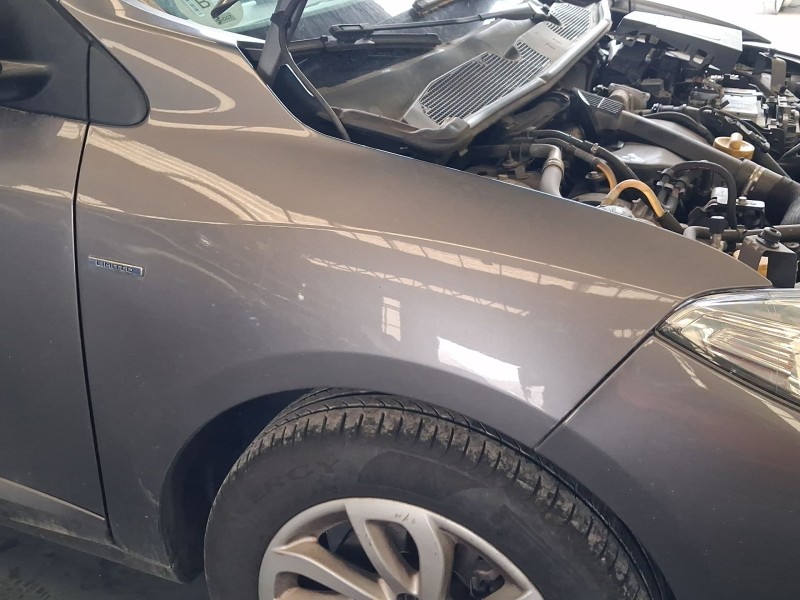Recambio de aleta delantera derecha para renault fluence (l3_) 1.5 dci (l30d, l30l, l306, l33f, l33l, l33m, l33v, l33w) referenc