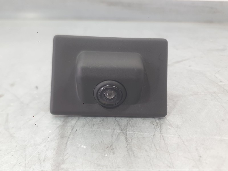 Recambio de camara vision trasera para dacia sandero iii 1.0 tce 90 referencia OEM IAM 284443605R  