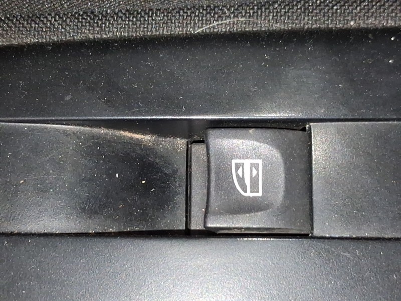 Recambio de mando elevalunas delantero derecho para renault fluence (l3_) 1.5 dci (l30d, l30l, l306, l33f, l33l, l33m, l33v, l33