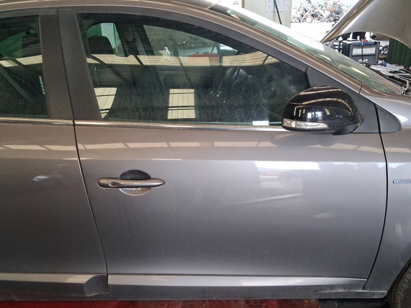 Recambio de puerta delantera derecha para renault fluence (l3_) 1.5 dci (l30d, l30l, l306, l33f, l33l, l33m, l33v, l33w) referen