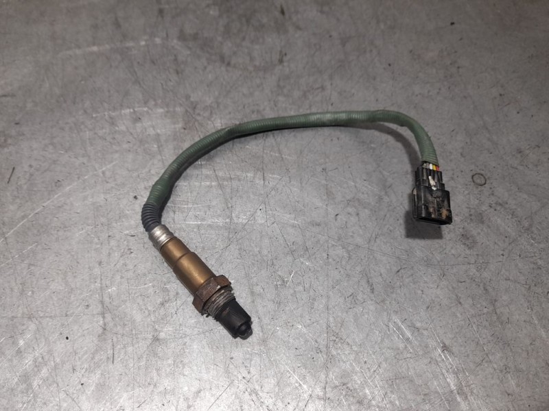 Recambio de sonda lambda para dacia sandero stepway referencia OEM IAM H8201140217 0258027031 