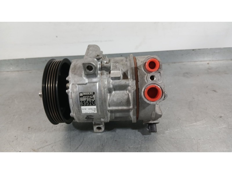 Recambio de compresor aire acondicionado para opel corsa e (x15) 1.4 turbo (08, 68) referencia OEM IAM 95527184 39006352 