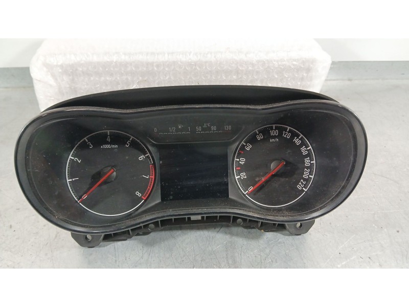 Recambio de cuadro instrumentos para opel corsa e (x15) 1.4 turbo (08, 68) referencia OEM IAM 39204207  