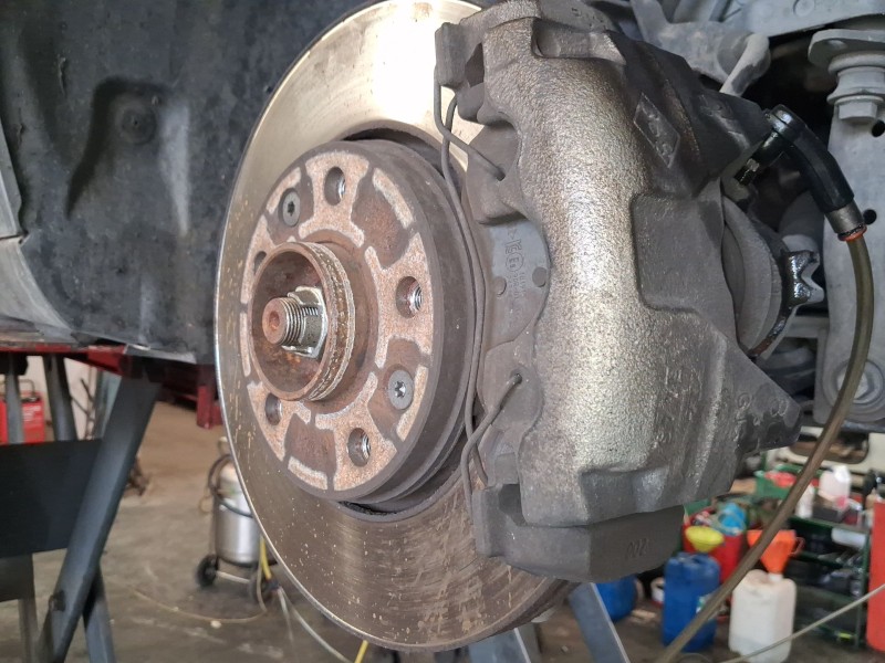 Recambio de pinza freno delantera derecha para renault fluence (l3_) 1.5 dci (l30d, l30l, l306, l33f, l33l, l33m, l33v, l33w) re