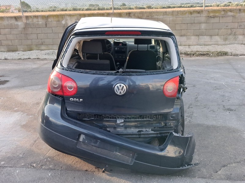 volkswagen golf v (1k1) del año 2005