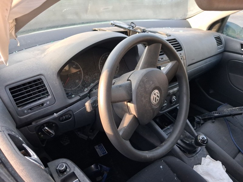 volkswagen golf v (1k1) del año 2005