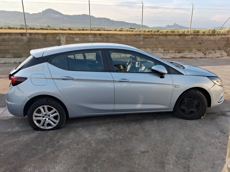 opel astra k (b16) del año 2016