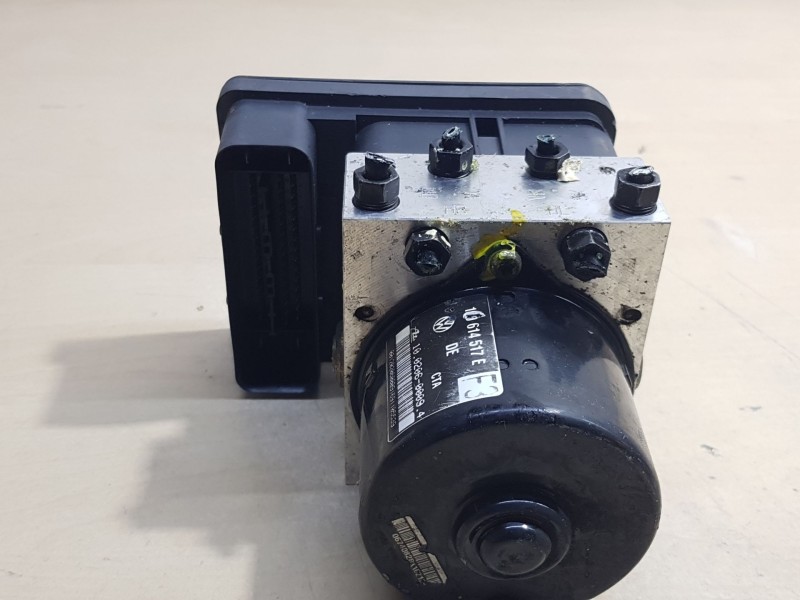 Recambio de abs para volkswagen new beetle (9c1/1c1) 1.9 tdi referencia OEM IAM 10J0614517E ATE 10020600094